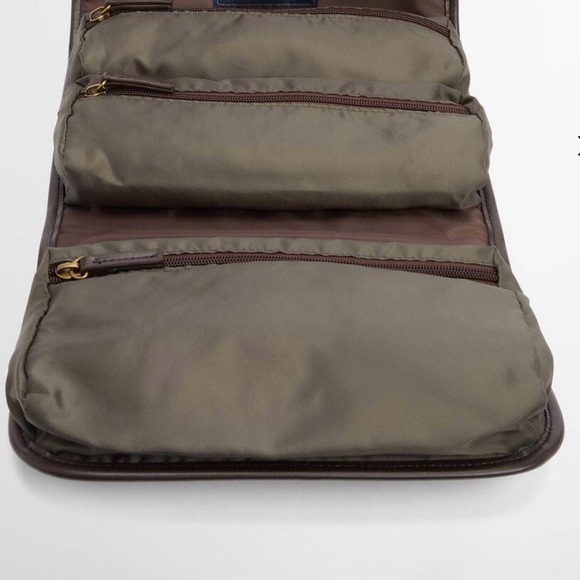Barbour Dark Olive and Brown Leather Travel Toiletry Bag brand new - Picture 13 of 14